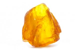 L'ambre jaune, pierre recommandées pour la santé des amygdales